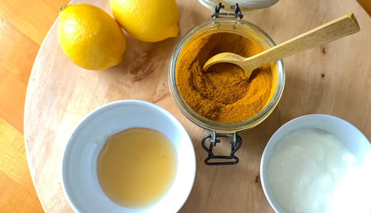 6 DIY Turmeric Face Pack For Glowing Skin