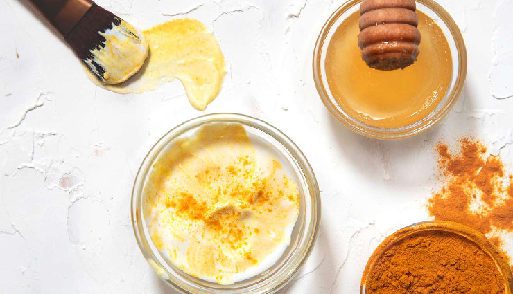 turmeric for skin,turmeric for hair,diy turmeric face masks,turmeric hair treatments,turmeric for acne,natural beauty remedies,turmeric for dandruff,ayurvedic skincare,turmeric face pack,turmeric benefits for hair