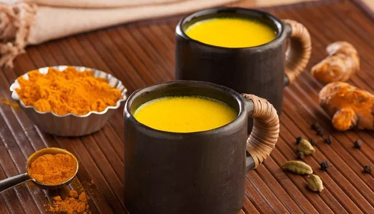 कैंसर में राहत दिलाता है हल्दी वाला दूध, जाने इसके और भी कई फायदें