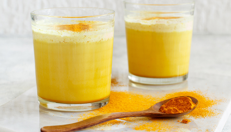 5 Health Benefits of Drinking Turmeric Milk Regularly