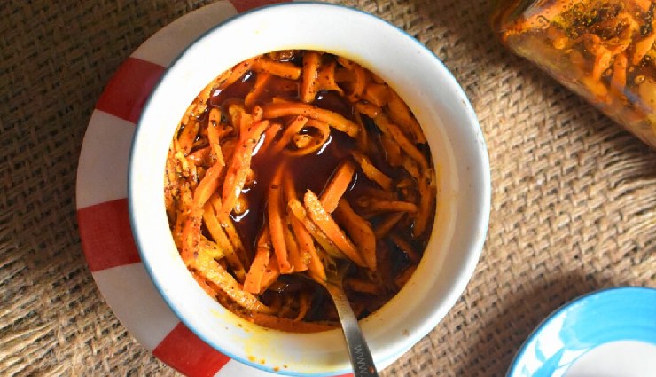 turmeric pickle recipe,haldi ka achar,how to make turmeric pickle,fresh turmeric pickle,homemade turmeric pickle,indian pickle recipe,haldi pickle benefits,turmeric pickle with mustard oil,turmeric root pickle,turmeric pickle health benefits