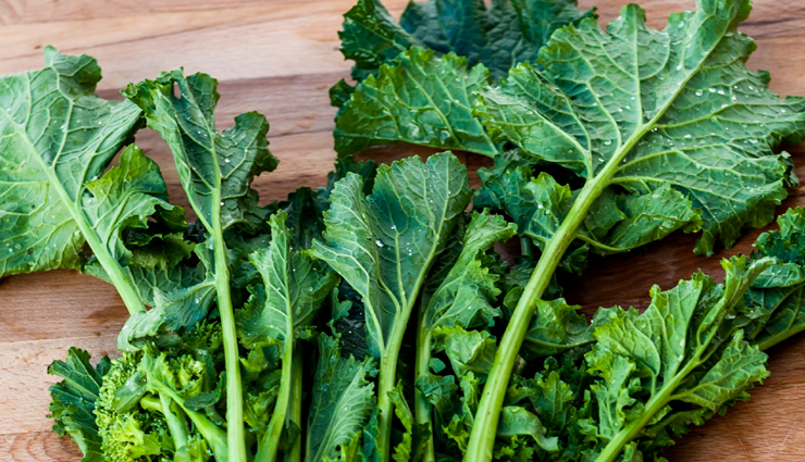 vitamin k,foods rich in vitamin k,vitamin k rich foods,healthy food,spinach,cooked kale,broccoli,collard greens,mustard greens,turnip greens,natto,lamb,Health,Health tips