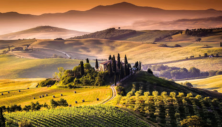 italy,tuscany,naples,italian lake district,sicily,cinque terre,amalfi coast,pompeii,places to visit in italy,attractions in italy,italy