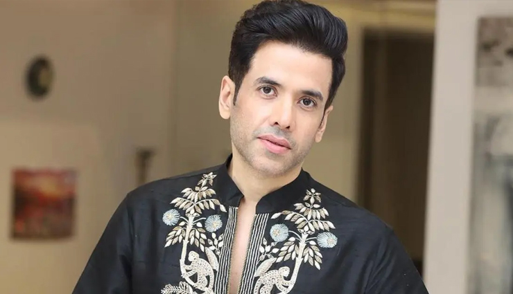 ram charan,actor ram charan,kiara advani,actress kiara advani,ram charan kiara,game changer movie,game changer song,tusshar kapoor,actor tusshar kapoor,tusshar facebook hack