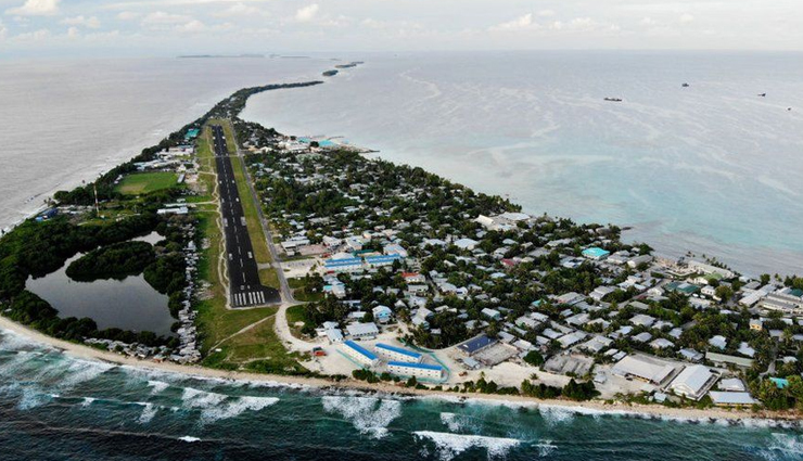 one-day foreign trip,complete your trip in a day,travel to multiple countries in one day,quick international tour,choose from 8 countries for a one-day trip,short international getaway,whirlwind tour of 8 countries in a day,explore multiple destinations in 24 hours,one-day itinerary for international travel,fast-paced travel experience in 8 countries