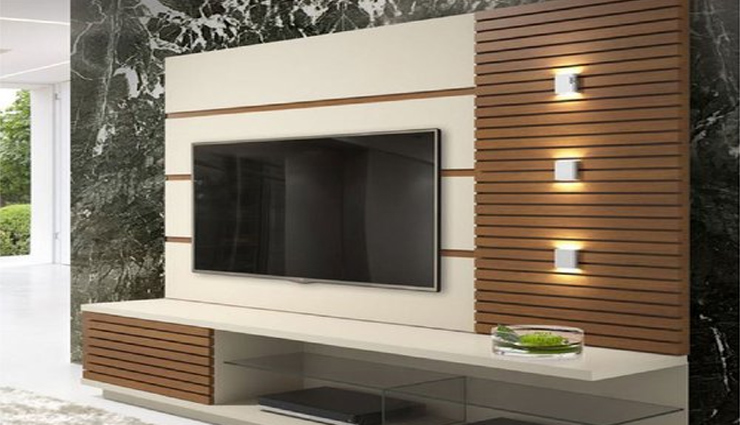 इन 5 तरीको से दे अपने टीवी पैनल को आकर्षक लुक ways to decorate tv panel,tv panel designs,interior decoration tips,home decor tips,household tips
