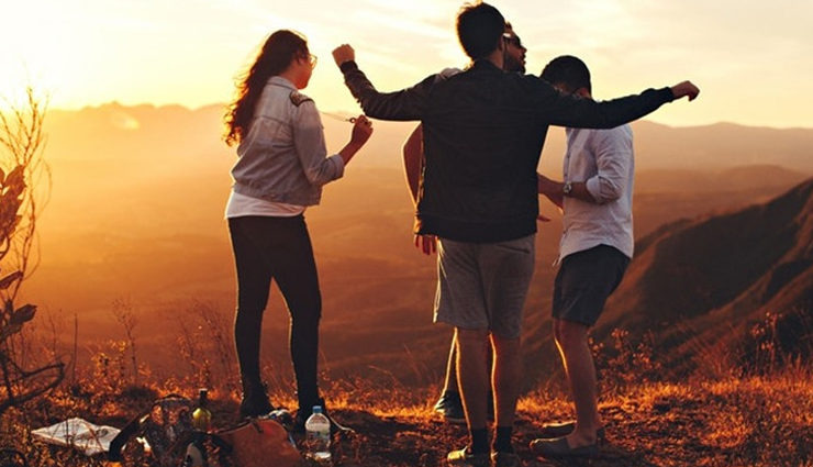 types of friends,different friends in life,friendship tips