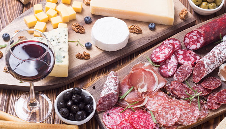 इन 10 आहार से बना लें दूरी, बनते हैं एसिडिटी का कारण foods that cause acidity,foods triggering acid reflux,acidic foods to avoid,foods responsible for heartburn,acid-inducing foods,foods that increase stomach acid,acidic diet and acidity,foods that lead to acid reflux,acid-forming foods and acidity,avoiding acidic foods for better digestion