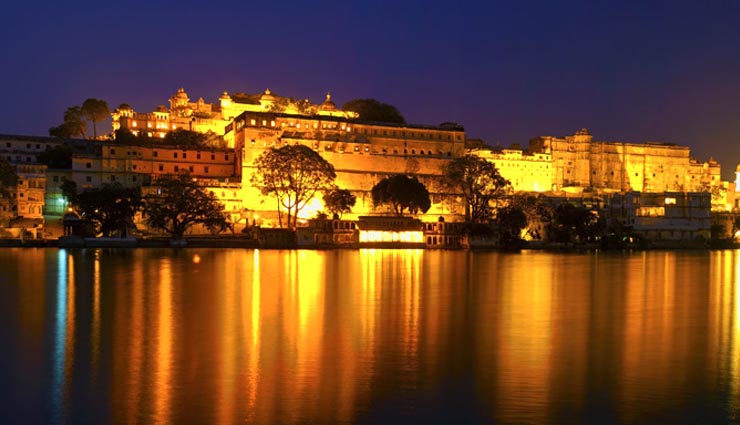 weekend getaways from jaipurs,places nearby jaipur,jaipur and surroundings,must visit places near jaipur,ajmer,pushkar,ranthambore national park,udaipur,chittorgarh