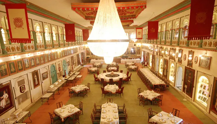 udaipur sightseeing,udaipur tourism,udaipur city palace,lake pichola udaipur,jagdish temple udaipur,fateh sagar lake udaipur,saheliyon ki bari udaipur,monsoon palace udaipur,bagore ki haveli udaipur,vintage car museum udaipur,gulab bagh and zoo udaipur,shilpgram udaipur,eklingji temple udaipur,nathdwara temple udaipur,haldi ghati udaipur,kumbhalgarh fort udaipur,chittorgarh fort udaipur,udaipur offbeat places to visit,best time to visit udaipur,udaipur photo spots