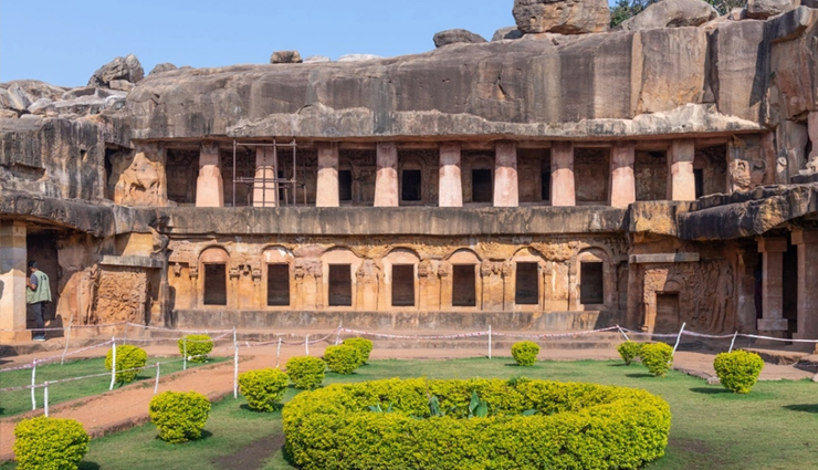 what are the top places to visit in odisha,what is very famous in odisha,how many tourist places are there in odisha,which places are open for tourism in odisha,which is the beautiful city of odisha,what is famous food in orissa,what is the best time to visit odisha,is odisha cold or hot,travel,holidays,orissa travels