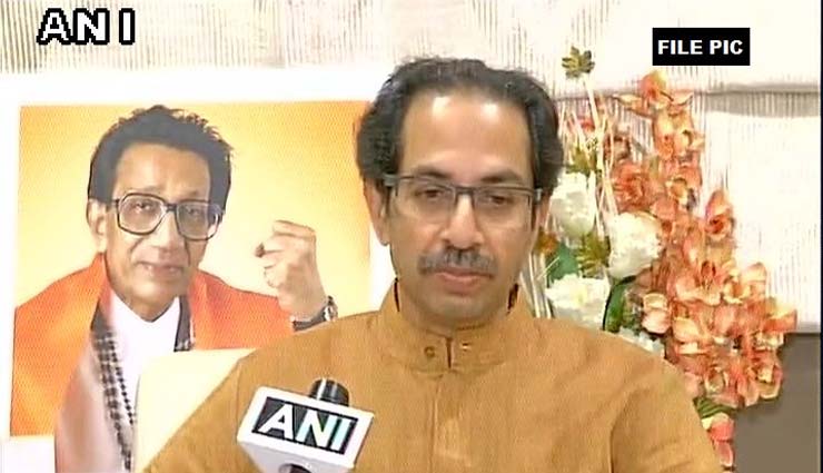 राम मंदिर को लेकर उद्धव ठाकरे का बीजेपी पर हमला, कहा - 'हिंदू मासूम हैं लेकिन मूर्ख नहीं'