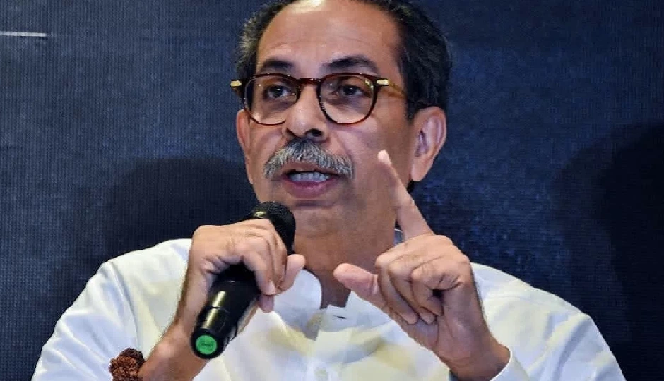 BMC चुनाव से पहले उद्धव ठाकरे का मास्टरस्ट्रोक — 60 पार नेताओं की टिकट पर संकट, युवाओं को मिलेगा मौका!