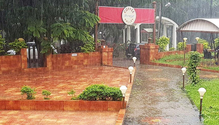 cafes in udupi,must try cafes in udupi,udupi,grub monkeys,prax fast food,scirocco coffee valley,the cosmo cafe,cafe 7 bees,planet cafe,shake shack