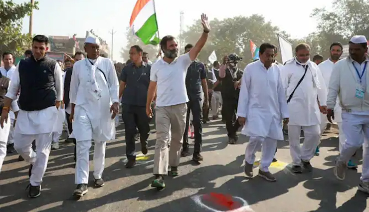 बाबा महाकाल की नगरी उज्जैन पहुंची भारत जोड़ो यात्रा, 200 पंडितों ने किया राहुल गांधी का स्वागत