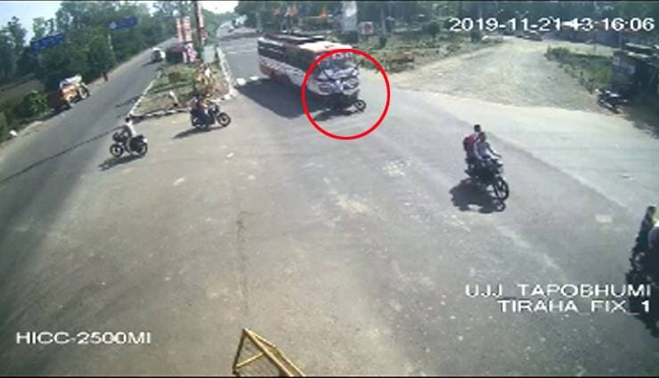 accident,ujjain,bike,madhya pradesh,news,news in hindi