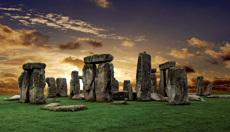 uk tourist attractions,beautiful places in the uk,uk sightseeing,uk tourism,must-visit destinations in the uk,best places to visit in the uk,uk countryside,uk coastline,uk national parks,uk historic sites,uk architecture,uk gardens,uk culture,uk festivals,uk events,uk museums,uk art galleries,uk food and drink,uk wildlife,uk outdoor activities