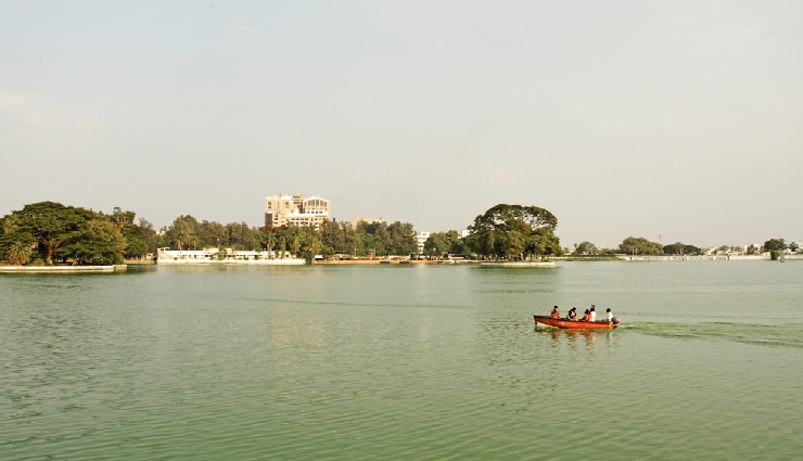 best places to visit in bangalore 2025,bangalore travel guide,bengaluru attractions,bangalore sightseeing,vaastu tips bangalore,bangalore tourism,parks in bangalore,temples in bangalore,bangalore nightlife,bangalore culture,places to visit near bangalore,bangalore history,travel bangalore 2025