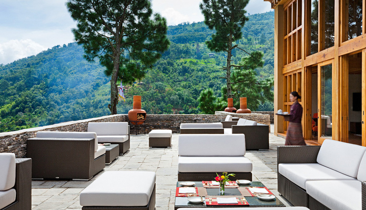 holidays,5 resorts whose view will give you chills,most amazing resorts in the world,resorts with amazing views,must visit resorts in the world,places to be visited in the world