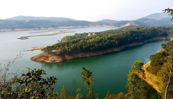 beautiful places in meghalaya,elephant falls,balpakram national park,dawki,double decker living root bridge,umiam lake,mawsmai cave,mawsynram,mawlynnong,meghalaya travel guide,best tourist spots in meghalaya,top attractions in meghalaya