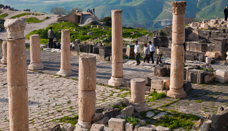 must-visit places in jordan,jordans top tourist attractions,explore jordans iconic sites,jordan travel destinations,best places to visit in jordan,jordans famous landmarks,jordan tourist hotspots,top cultural attractions in jordan,unmissable sights in jordan,jordans natural wonders