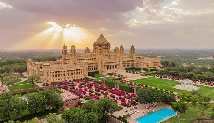umaid bhawan palace becomes the main attraction of jodhpur know these interesting facts related to it,holiday,travel,tourism,rajasthan tourism,tourist places in rajasthan,rajasthan news in hindi,holidays in rajasthan
