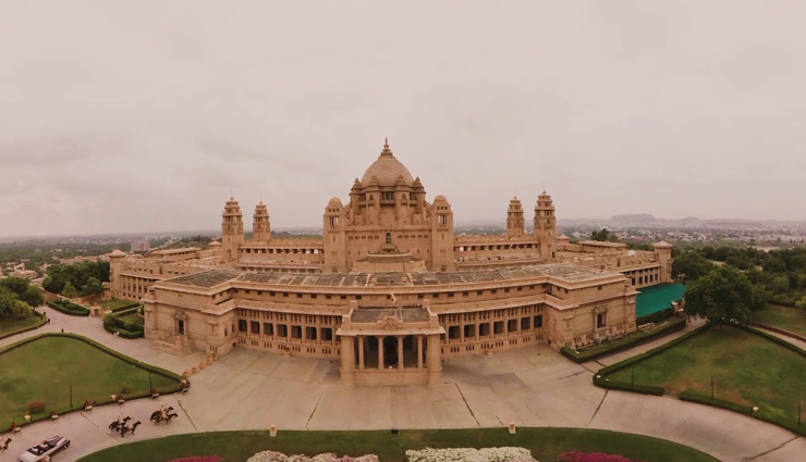 umaid bhawan palace becomes the main attraction of jodhpur know these interesting facts related to it,holiday,travel,tourism,rajasthan tourism,tourist places in rajasthan,rajasthan news in hindi,holidays in rajasthan
