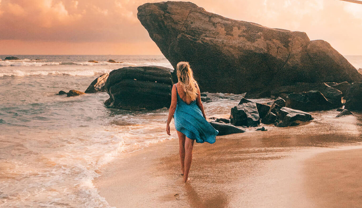 beautiful beaches in the world,beautiful beaches,railay beach thailand,horseshoe bay bermuda,boracay white beach philippines,sabah malaysia,whitehaven beach australia,unawatuna sri lanka,ruby beach washington,blue lagoon,travel,holidays,travel guide