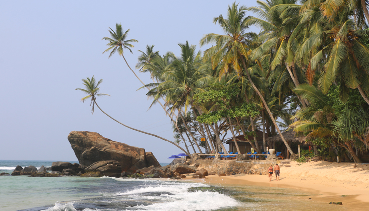 sri lanka,seaside coast of sri lanka,tourist destination in sri lanka,west coast in sri lanka,unawatuna in sri lanka,bentota beach in sri lanka,south coast in sri lanka,mirissa in sri lanka,weligama beach in sri lanka,induruwa in sri lanka,tourist places in sri lanka,travel guide,travel tips