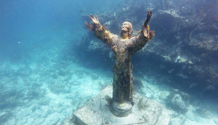 lake natron,slope point,underwater park,christ of the abyss,the silfra rift,sea of stars,huashan mountain,the road to heaven,crooked forest,pink sands beach,richat structure,unbelievable places in the world,places in the world