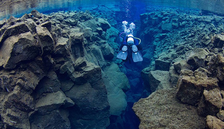 lake natron,slope point,underwater park,christ of the abyss,the silfra rift,sea of stars,huashan mountain,the road to heaven,crooked forest,pink sands beach,richat structure,unbelievable places in the world,places in the world