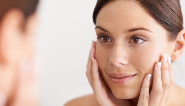 5 Ways To Get Rid of Under Eye Wrinkles Naturally