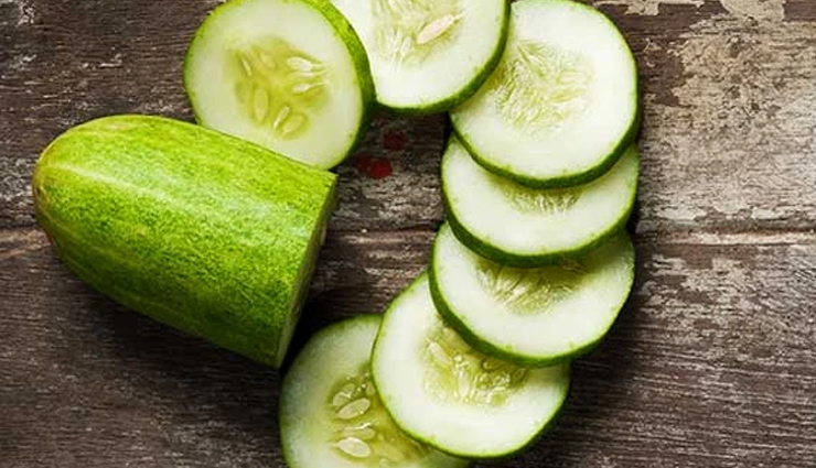 aloe vera gel,avocado masks,coconut oil,cucumber,egg white mask,ways to get rid of under eye wrinkles,eyes care tips,beauty tips,skin care tips