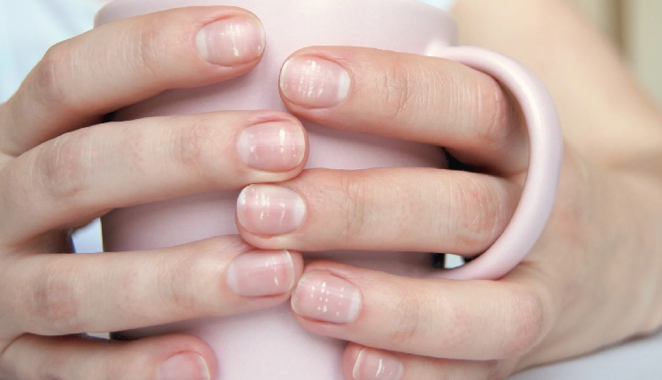 nail polish impact on nails,effects of wearing nail polish,nail polish consequences on nails,what happens to nails with nail polish,nail polish and nail health,nail polish damage to nails,nail enamel impact on nails,consequences of frequent nail polish use,nail polish side effects,nails after prolonged nail polish wear,long-term effects of nail lacquer,health risks of continuous nail polish application,nail polish wear and tear on nails,nail polish residue effects,nail health and polish use consequences