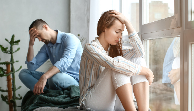 10 Ways To Tell Your Partner You are Unhappy in Relationship