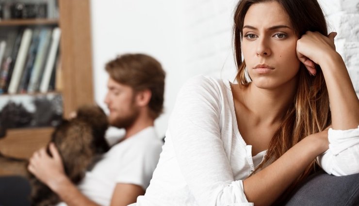 communicating relationship dissatisfaction,telling partner about unhappiness,expressing discontent in a relationship,honest communication in love,addressing relationship issues,conveying dissatisfaction in partnership,opening up about relationship unhappiness,ways to talk about relationship problems,relationship communication tips,navigating relationship discontent