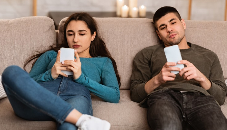 unhappy marriage,signs of an unhappy marriage,things to do in an unhappy marriage,how to cope with an unhappy marriage,dealing with an unhappy marriage,unhappy relationship advice,fixing an unhappy marriage,staying in an unhappy marriage,unhappy marriage solutions,how to be happy in an unhappy marriage,when to leave an unhappy marriage,improving a troubled marriage,emotional struggles in marriage