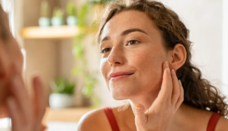 5 Unhealthy Habits That Stop You From Having Glowing Skin