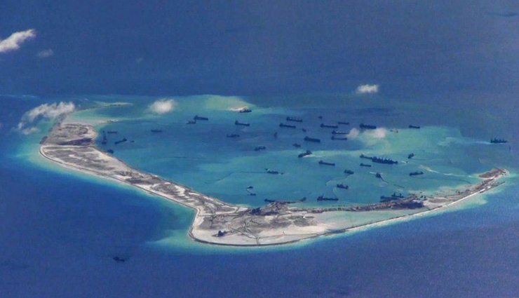 unusual shaped islands,unusual shaped islands in the world