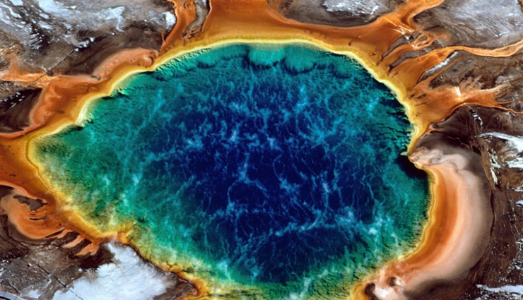 pamukkale in turkey,fly geyser in nevada,emerald of ice on lake baikal in russia,zhangye danxia landform in gansu china,grand prismatic spring in us,red beach in panjin in china,unique places in the world