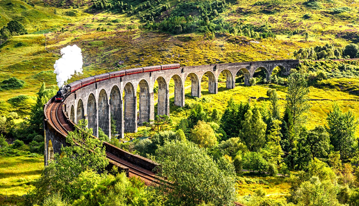 united kingdom,places to visit in united kingdom,tourist attractions in united kingdom,edinburgh,bournemouth,windsor,belfast,giants causeway,scottish highlands