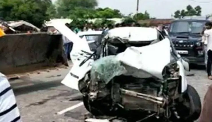 उन्नाव रेप पीड़िता सड़क हादसा : CBI जांच कराने के लिए सरकार तैयार, आरोपी विधायक के परिजन फरार 