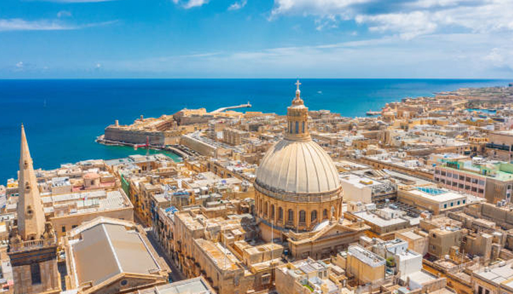 unusual holiday spots,holiday spots around the world,tibet,mongolia,tangiers,transylvania,malta