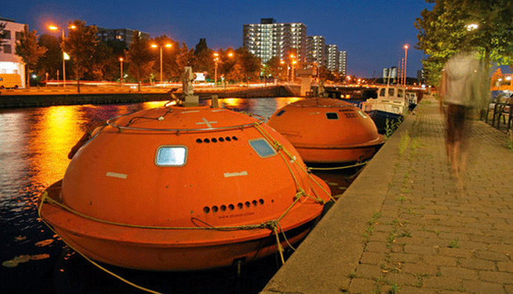 unusual hotels,unusual hotels in the world,propeller island city lodge,berlin,germany,hotel de glase,quebec,canada,das park hotel,osterreich,austria,v8 hotel,baden-wurttemberg,germany,capsule hotel,den haag,netherlands,hang nga hotel,da lat,vietnam