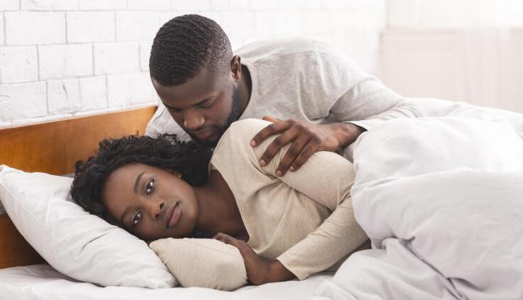 subtle signs of a creepy guy,creepy guy behavior,no friends red flag,bad vibe creepy guy,keeps to himself social awkwardness,laughing at inappropriate times,unwanted sexual interest signs,excessive or little emotion red flags,stands too close social discomfort,talks excessively about sex,everyone feels uncomfortable signs,ignoring social cues,creepy guy red flags,uncomfortable social interactions,signs of a creepy man,creepy behavior in men,uncomfortable feelings around men