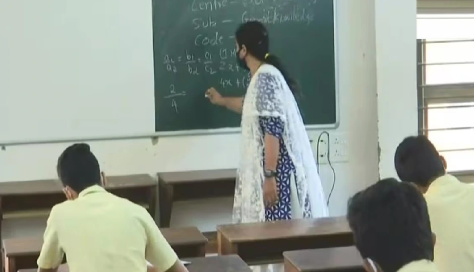 यूपी में शिक्षकों की बड़ी भर्ती — TGT, PGT और प्रिंसिपल के 23,000 से अधिक पद खाली, जल्द शुरू होगी प्रक्रिया