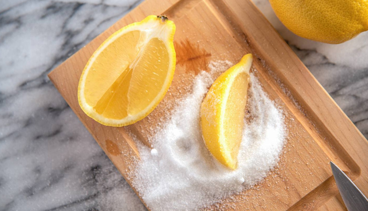 honey,sugar and lemon,sugar waxing,baking soda,turmeric,tips to get rid of upper lip hair at home. home remedies,skin care tips,upper lip hair,hair removal tips