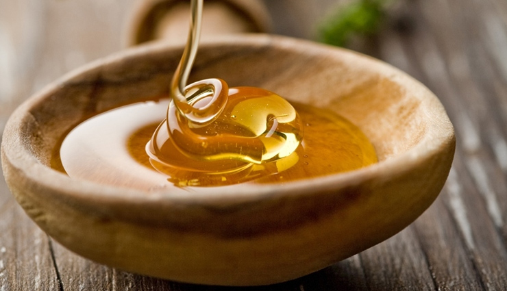 honey,sugar and lemon,sugar waxing,baking soda,turmeric,tips to get rid of upper lip hair at home. home remedies,skin care tips,upper lip hair,hair removal tips