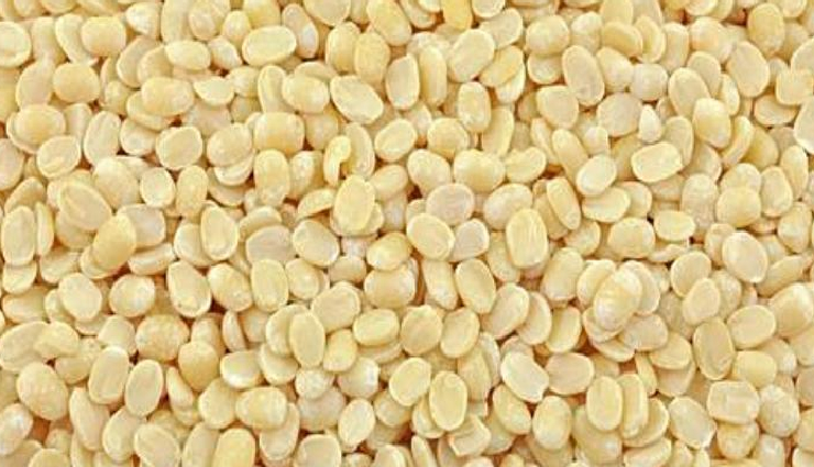 urad dal pakode recipe,makar sankranti snacks,urad dal fritters for sankranti,traditional sankranti recipes,makar sankranti snack ideas,how to make urad dal pakode,sankranti special pakoda recipe,festive snacks for makar sankranti,easy urad dal pakode,indian festival food ideas