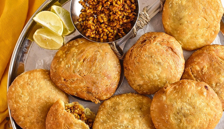 kachori recipes,breakfast recipe,moong dal kachori,urad dal kachori,khasta kachori,recipe